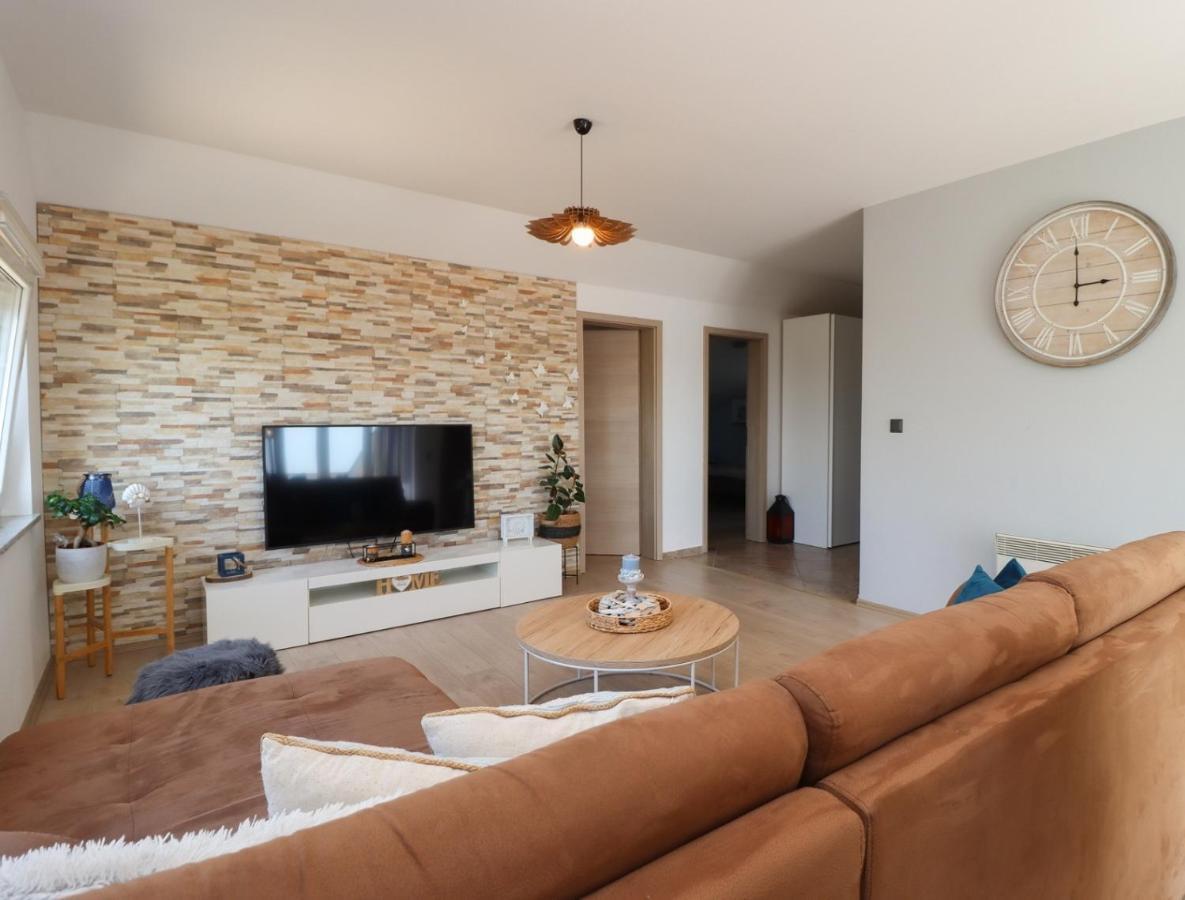 Family Apartman Crikvenica Kültér fotó