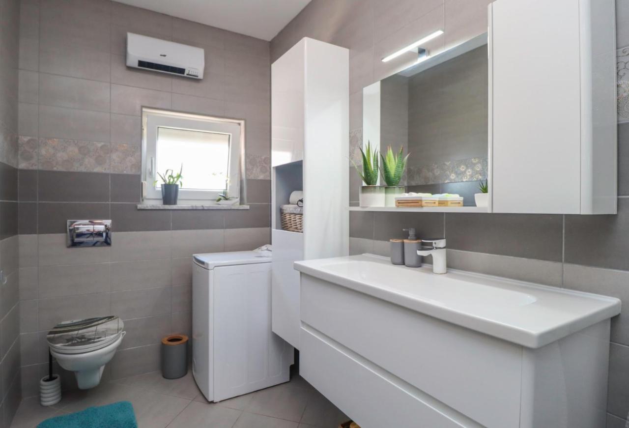 Family Apartman Crikvenica Kültér fotó